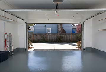 Closest Garage Door Repairs For Danbury Near Me, Danbury